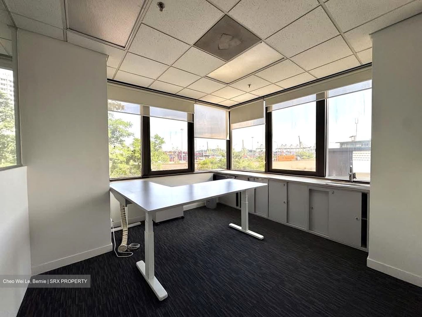 Southpoint (D2), Office #582259821